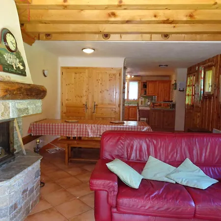 Champagny-en-vanoise, 6 Pièces, 12 Personnes - Fr-1-464-19 La Plagne