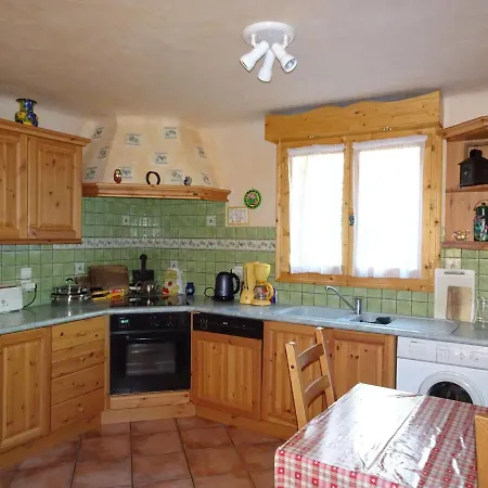 アパート Triplex Confortable 12 Pers, Terrasse, Garage, Champagny-en-vanoise - Fr-1-464-19 ラ・プラーニュ