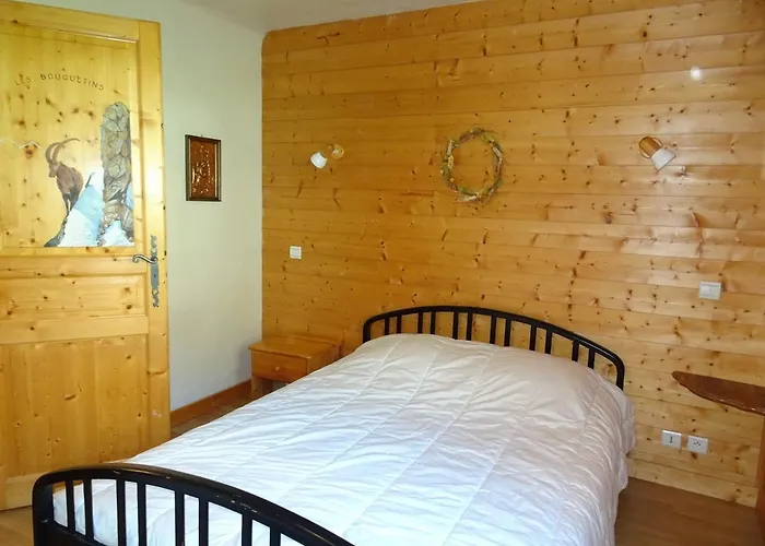 Triplex Confortable 12 Pers, Terrasse, Garage, Champagny-en-vanoise - Fr-1-464-19 *